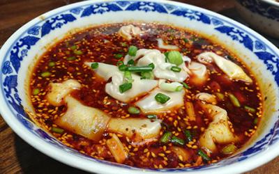 想學抄手麵點如何選擇培訓班？紅油抄手培訓那家好